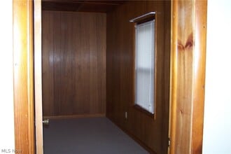 15794 Grove St in Middlefield, OH - Building Photo - Building Photo