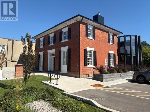 property at 13 Thomas St