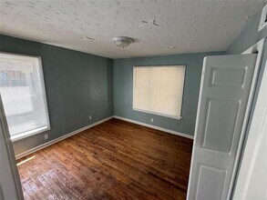 5000 Jerri Ln in Haltom City, TX - Building Photo - Building Photo