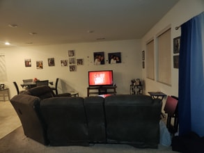 2215 S Vista St in Visalia, CA - Building Photo - Building Photo