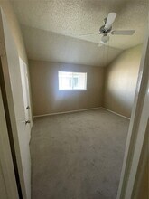 2263 Millstone Dr, Unit B in Houston, TX - Building Photo - Building Photo