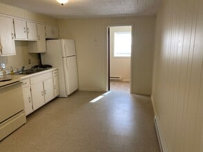 632 W Orange St in Lititz, PA - Building Photo - Building Photo