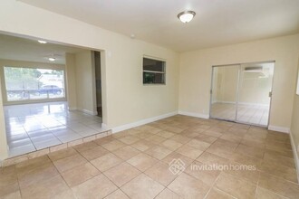 3361 NW 46th Ave in Fort Lauderdale, FL - Building Photo - Building Photo