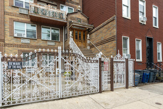 115 Diamond St in Brooklyn, NY - Building Photo - Building Photo