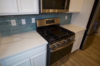 7342 N Decatur Blvd in Las Vegas, NV - Building Photo - Building Photo