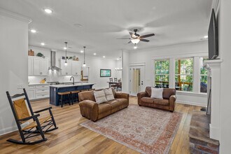 27 Duxford Cir in Bella Vista, AR - Building Photo - Building Photo