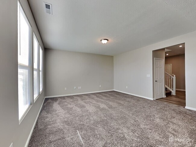 2446 Creek Bank Dr in Columbus, IN - Building Photo - Building Photo