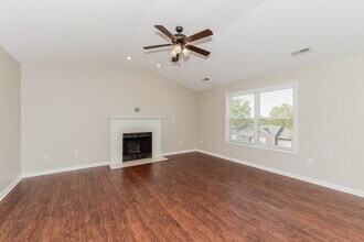2712 Mollys Ct in Spring Hill, TN - Building Photo - Building Photo