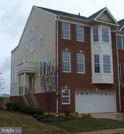 22612 Welborne Manor Square in Ashburn, VA - Foto de edificio