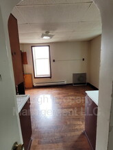 984 Jefferson Ave in Washington, PA - Building Photo - Building Photo