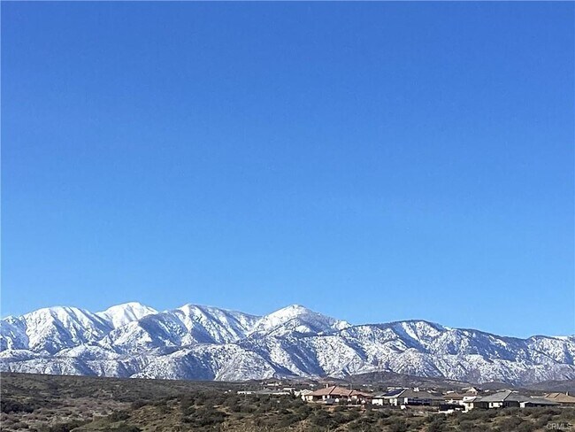 9512 Mesquite St in Oak Hills, CA - Building Photo - Building Photo