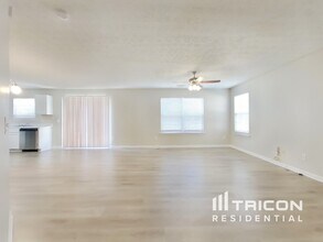 1217 Andrews Dr in Lithia Springs, GA - Building Photo - Building Photo