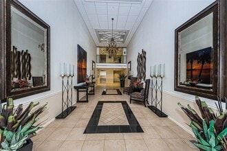 8 Belleview Blvd in Belleair, FL - Building Photo - Building Photo