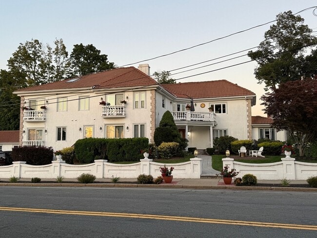 property at 1 Salem St