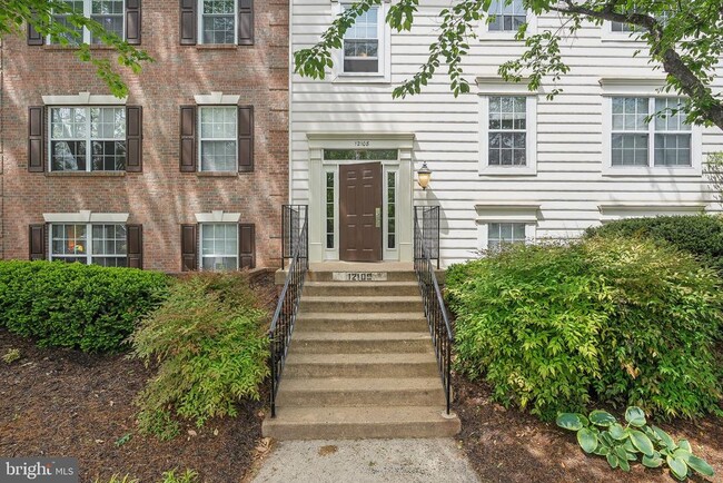 12108 Green Leaf Ct