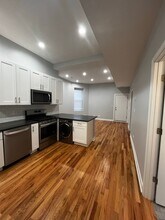 2011 N California in Chicago, IL - Building Photo - Interior Photo