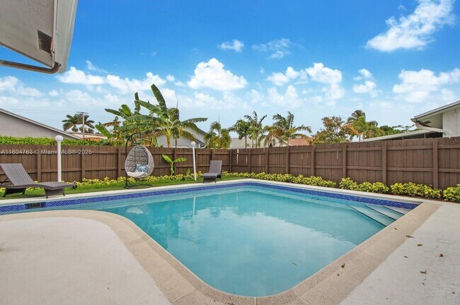 property at 405 SE 4th St
