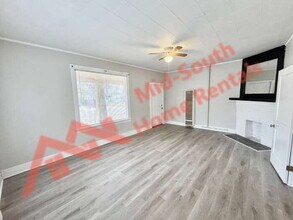 3592 Vivia Ave in Memphis, TN - Building Photo - Building Photo