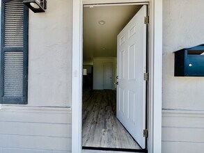 15110 Woodard Rd in San Jose, CA - Building Photo - Building Photo