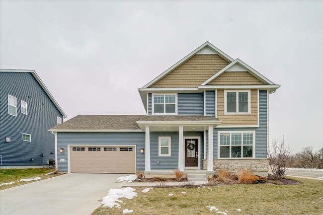 property at 601 Tawny Elm Pkwy