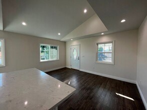 21103 Mayall St in Los Angeles, CA - Building Photo - Building Photo