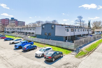 240-280 Montmorency in Hamilton, ON - Building Photo - Building Photo