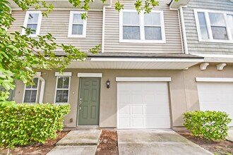 266 Moultrie Village Ln in St. Augustine, FL - Foto de edificio - Building Photo