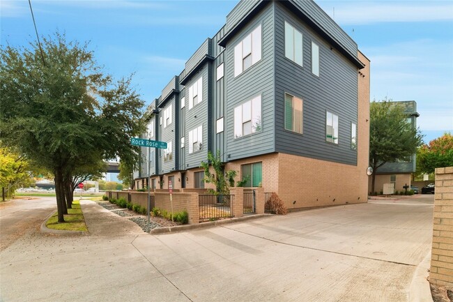 3008 Zenia Dr in Dallas, TX - Foto de edificio - Building Photo