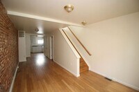 127 N Port St photo'