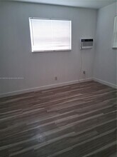 2710 NW 6th St in Pompano Beach, FL - Building Photo - Building Photo