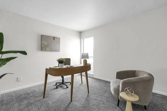 Sussex Square Apartments in Columbus, OH - Building Photo - Building Photo