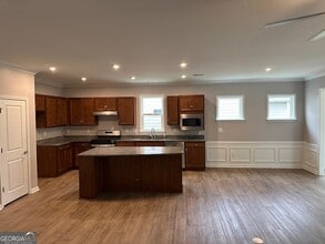 1304 Bugle Ct in Griffin, GA - Building Photo - Building Photo