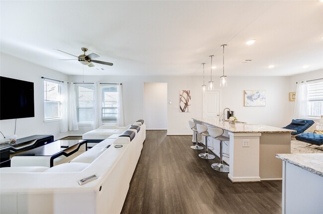 property at 7806 Wyndham Hbr Ct