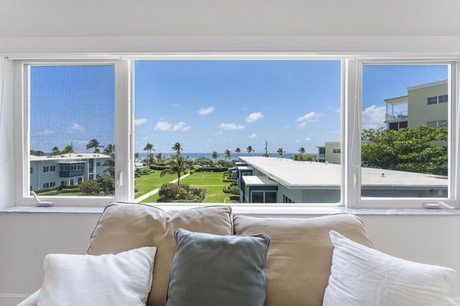 120 N Ocean Blvd