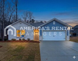 125 Townmoor Ln in Westover, AL - Building Photo