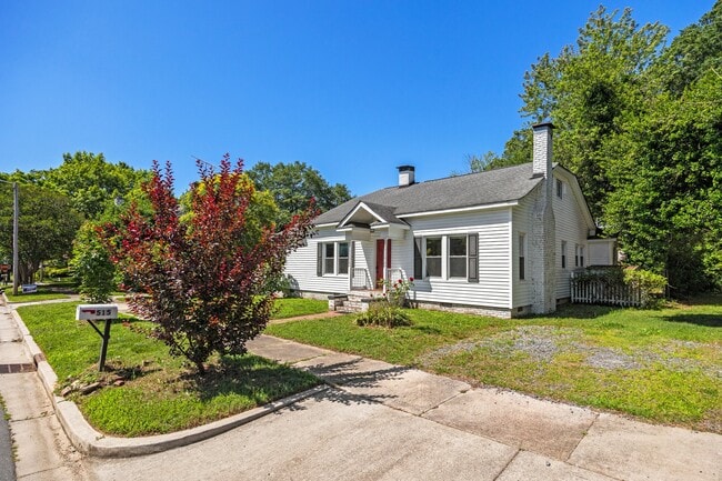 property at 515 College Ave