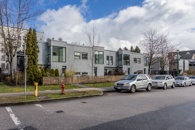 Jackson Gardens in Vancouver, BC - Building Photo - Building Photo