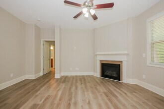 236 High Ct Way in Locust Grove, GA - Building Photo - Building Photo