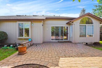 2217 Juliet Ct S in Salem, OR - Building Photo - Building Photo