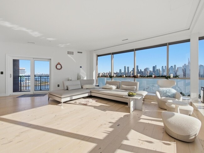 20 Ave at Port Imperial in West New York, NJ - Foto de edificio - Building Photo