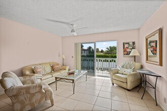 421 S Lakeside Dr in Lake Worth Beach, FL - Building Photo - Building Photo