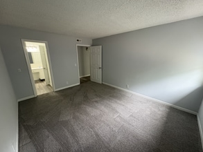1005 Hickory Hill Ln in Nashville, TN - Building Photo - Building Photo