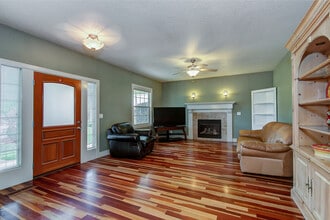 12733 N 11th Ave in Boise, ID - Building Photo - Building Photo