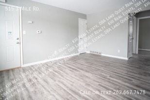 515 3 Mile Rd in Racine, WI - Building Photo