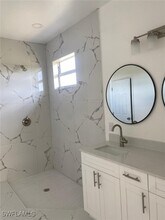 3100 Flora Ave S in Lehigh Acres, FL - Foto de edificio - Building Photo