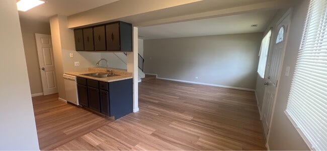 2502 Berkshire Ct in Waukegan, IL - Building Photo - Building Photo