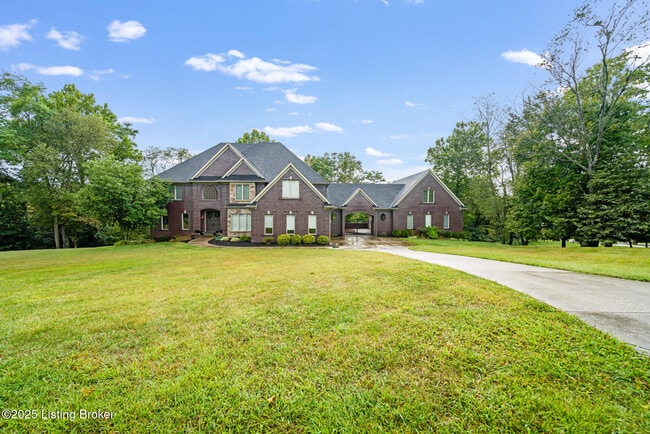 12307 Ridgeview Dr in Goshen, KY - Building Photo - Building Photo