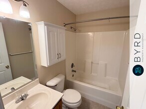 2051 Darbytown Rd in Richmond, VA - Building Photo - Building Photo