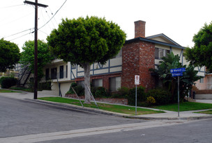 206 Stepney St Apartments