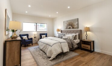 828 S Bedford St, Unit 301 in Los Angeles, CA - Building Photo - Building Photo